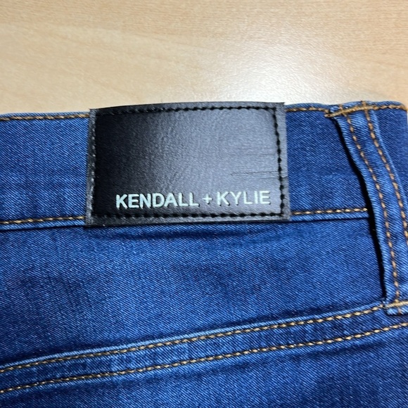 Kendall + Kylie Womens The Skyscraper Coin Pocket Blue Skinny Jeans Size 13/31 - Picture 6 of 12